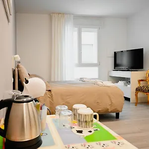 Cozy Studio Downtown Appartamento
